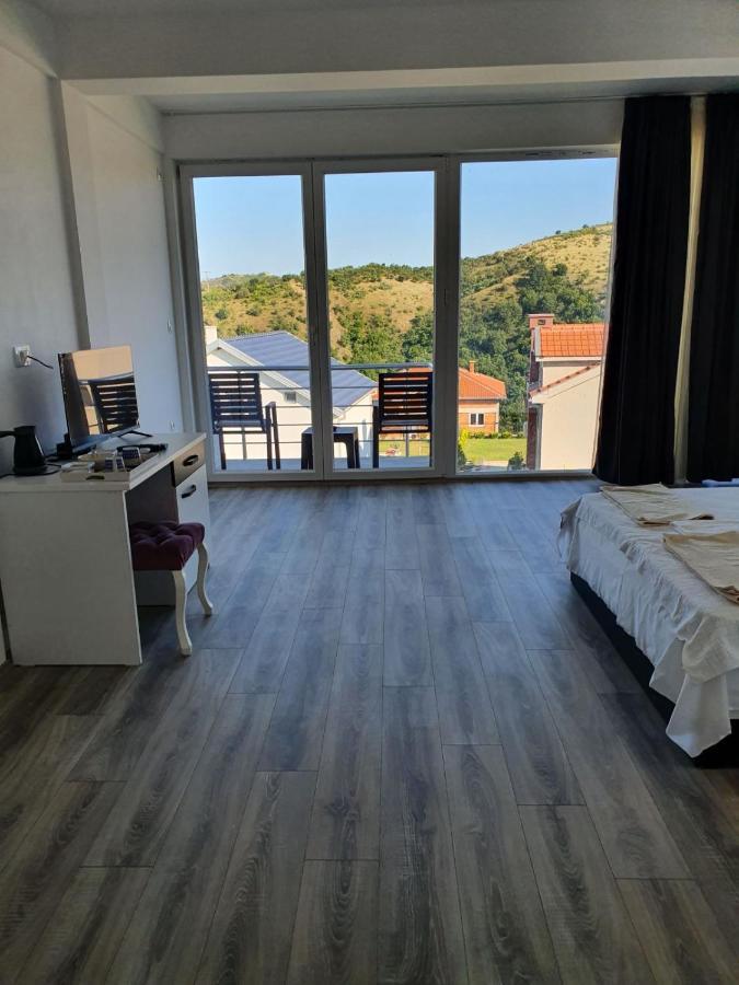Vesna Lake Apartments Велес Экстерьер фото